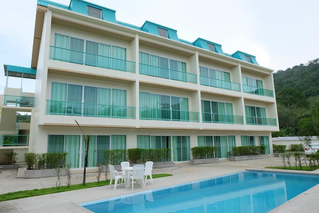 Condor Apartment Nai Harn Room photo