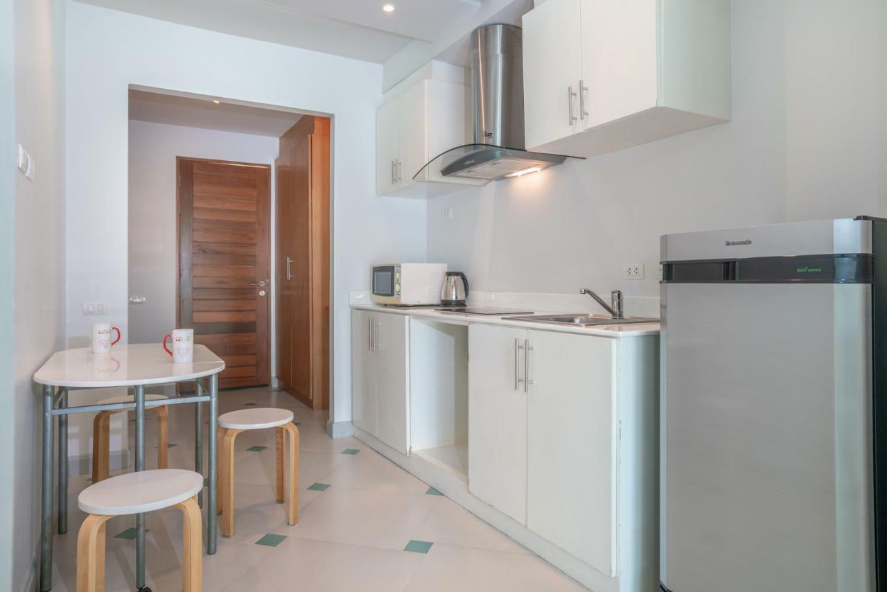 Condor Apartment Nai Harn Exterior photo